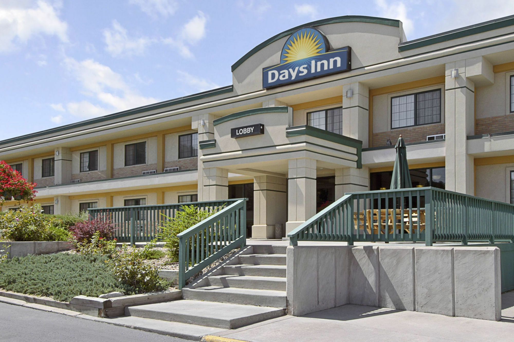 Days Inn By Wyndham West Rapid City Exterior photo